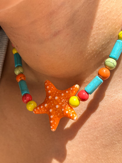Collar Sunset Market